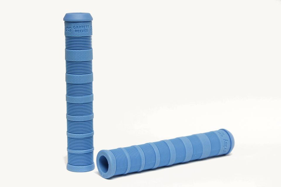 SUNDAY  GARRETT REEVES GRIPS