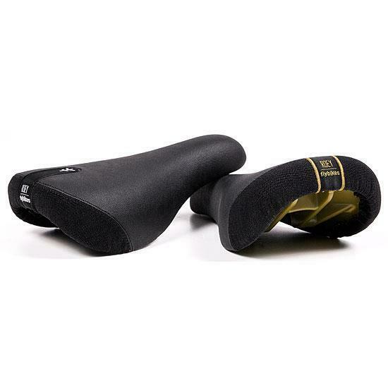 FLY ROEY SEAT £19.99