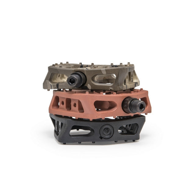 ECLAT Plaza Pedal