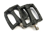 Colony Fantastic Plastic Pedals 9/16" Solid Black coloured axles