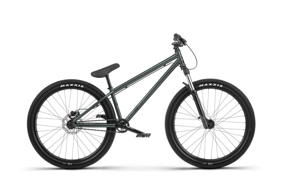 RADIO BIKES Asura Pro Complete Bike 26"