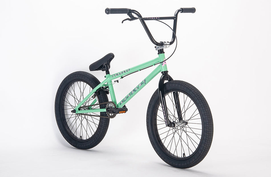 Academy Trooper 20" Complete Bike 19.5" TT  Mint/Polished