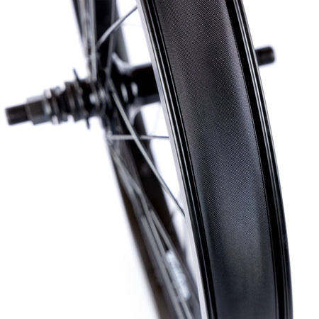 Backyard RHD Cassette Rear Wheel - Black 9 Tooth