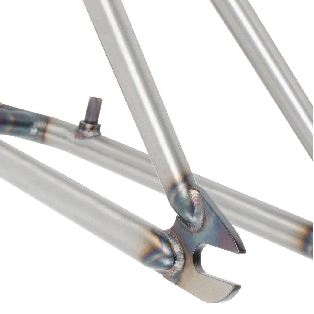 Mutiny Villij Frame - Matt Raw